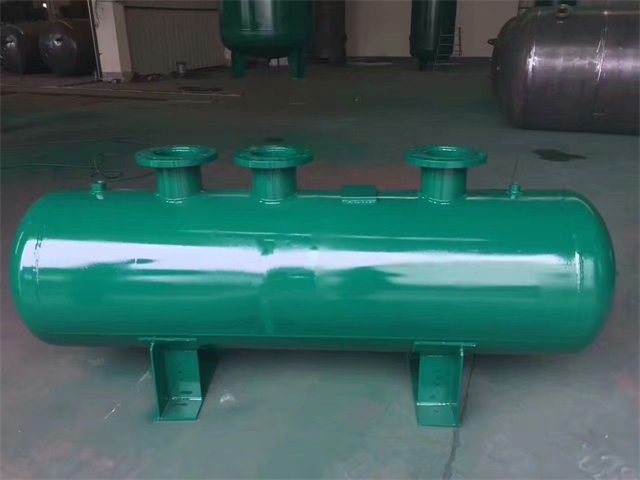 1679991473376569.jpeg 云城云城云城蒸汽分气缸1.jpeg